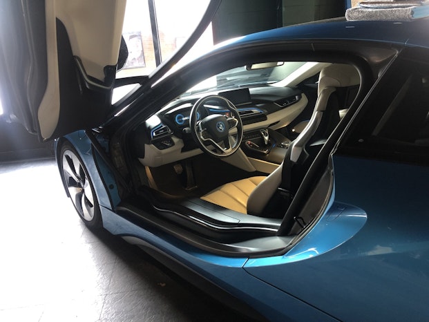 BMW i8 (SOLD) full